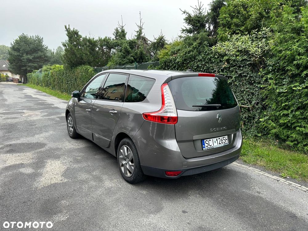 Renault Grand Scenic - 6