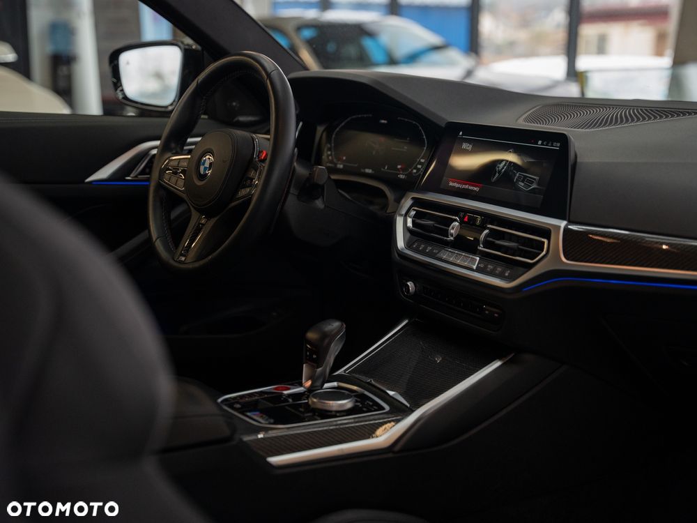 BMW M4 Competition M xDrive sport - 30