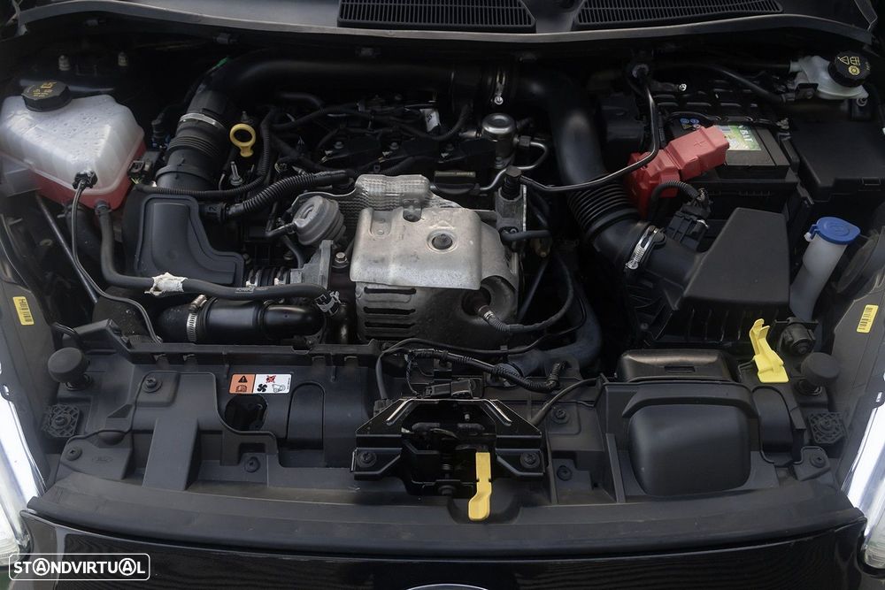 Ford Fiesta 1.0 T EcoBoost Titanium - 24