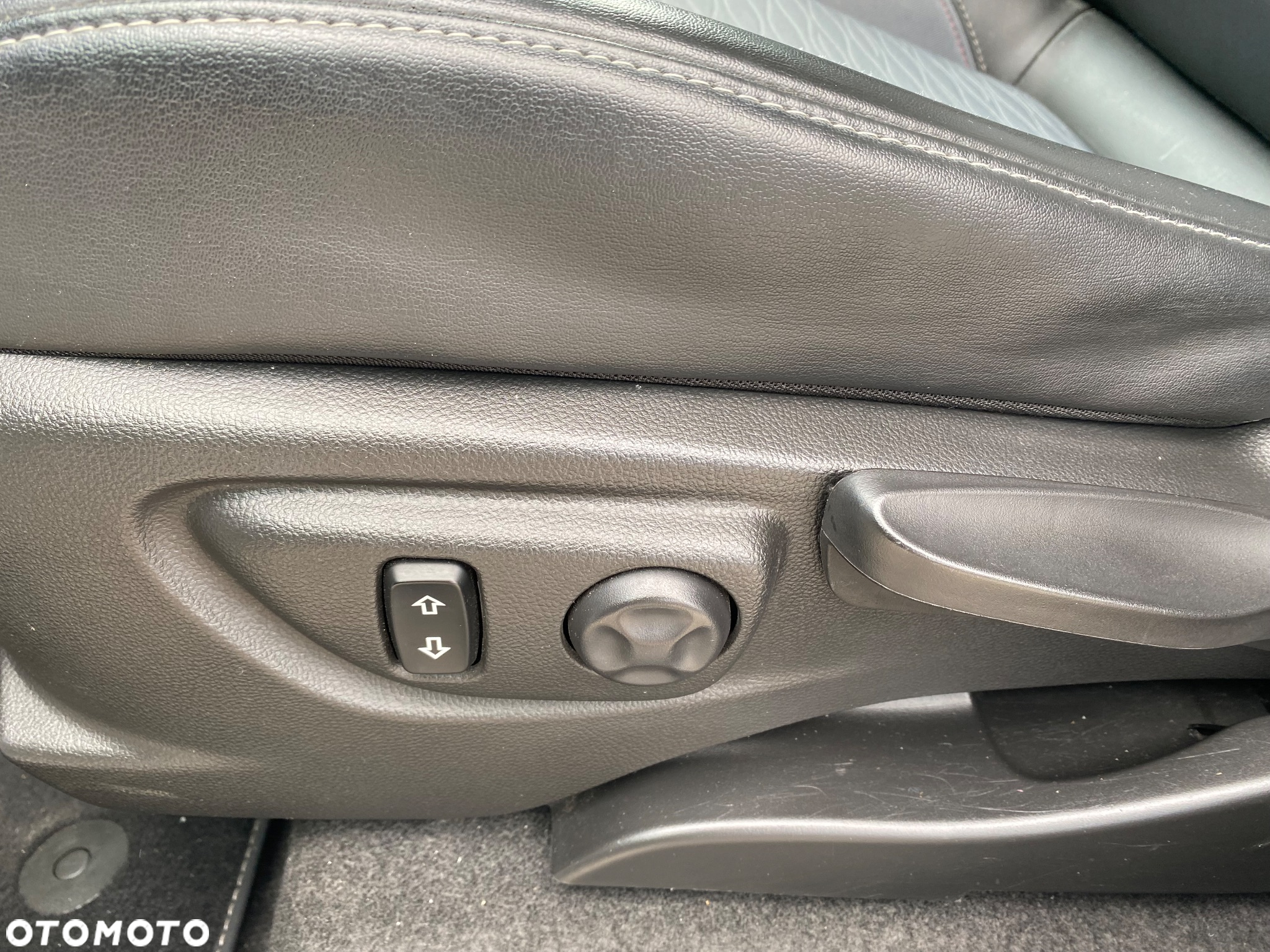 Opel Mokka 1.4 T Cosmo S&S 4x4 - 28