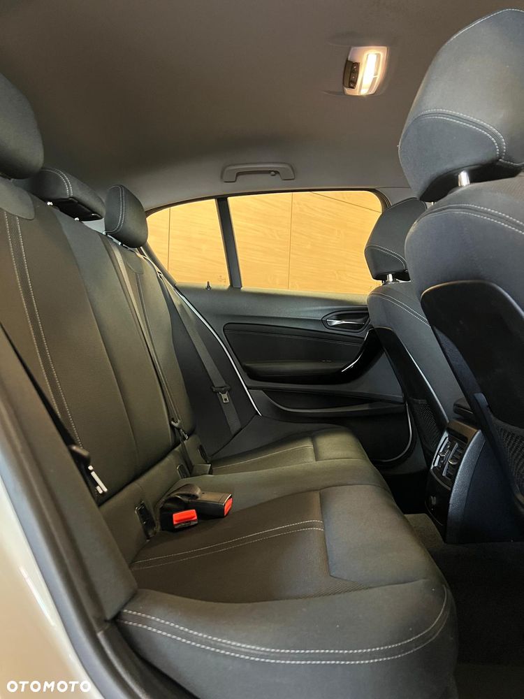 BMW Seria 1 118i GPF Sport Line Shadow - 8