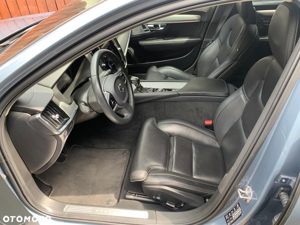 Volvo V90 D5 AWD Inscription - 33