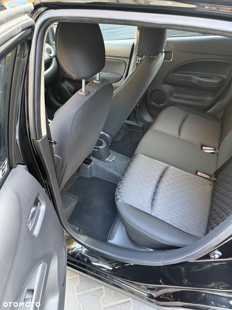Mitsubishi Space Star 1.2 AS&G Instyle CVT - 20
