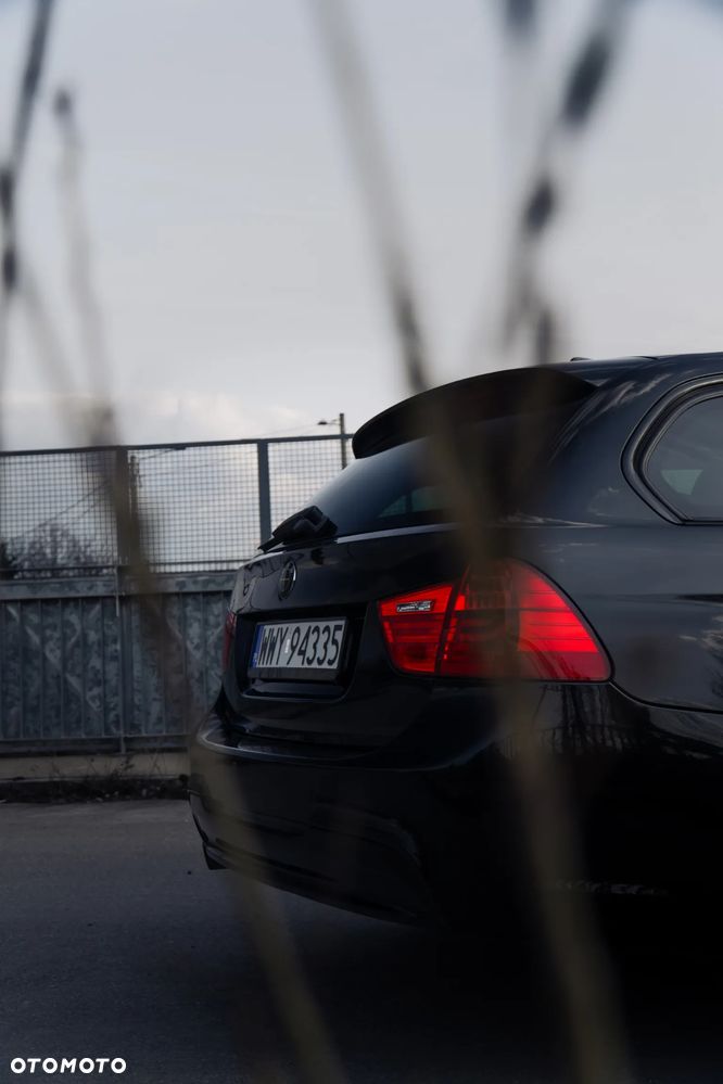 BMW Seria 3 - 16