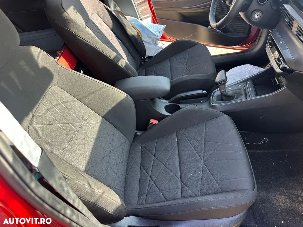 Dezmembrari Hyundai Bayon 2024 / Benzina - 6