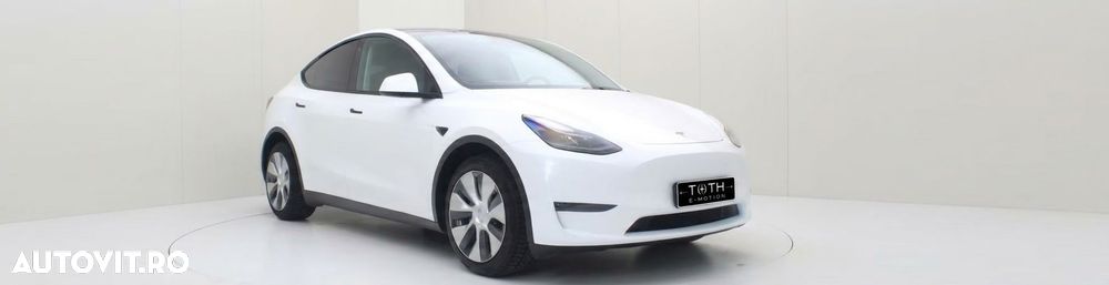 Tesla Model Y - 4