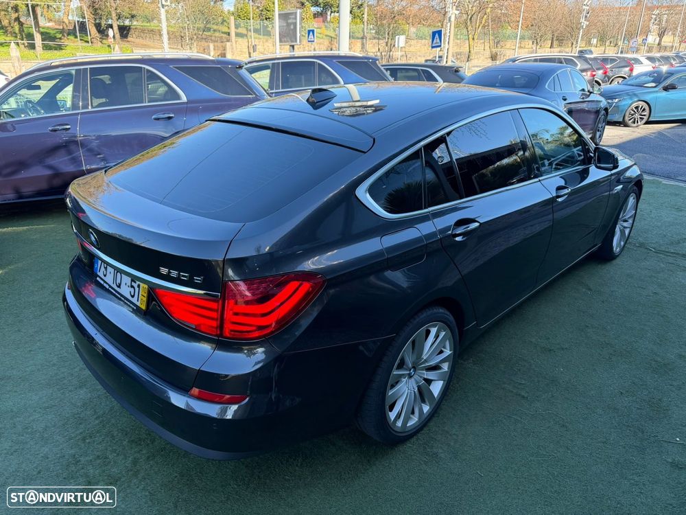 BMW 530 Gran Turismo d - 10