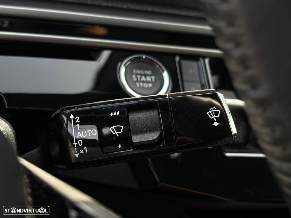 Peugeot 3008 1.2 Hybrid Allure e-DCS6 - 18