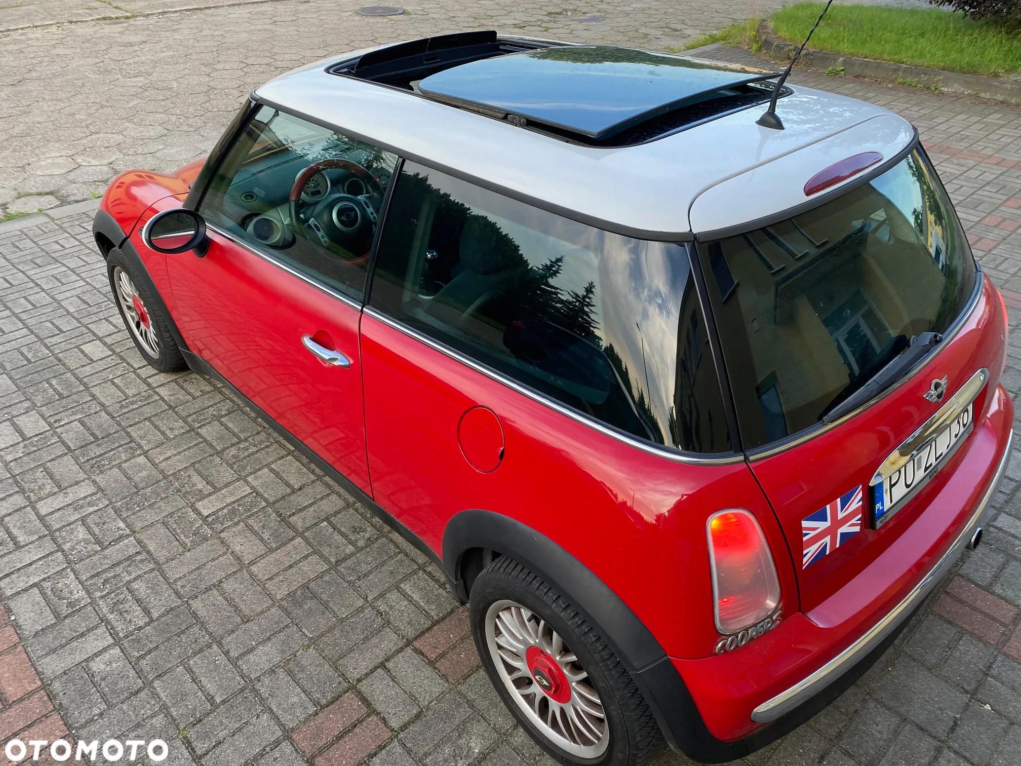 MINI Cooper Standard - 18