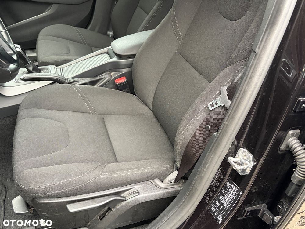 Volvo V40 - 11