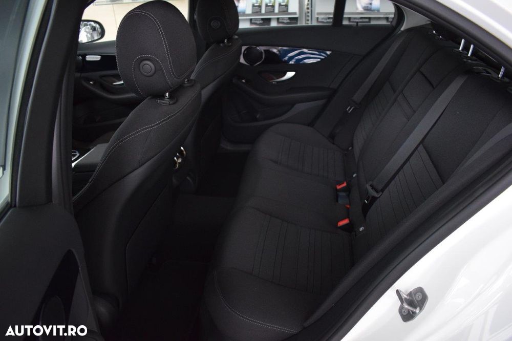 Mercedes-Benz C 180 9G-TRONIC - 25