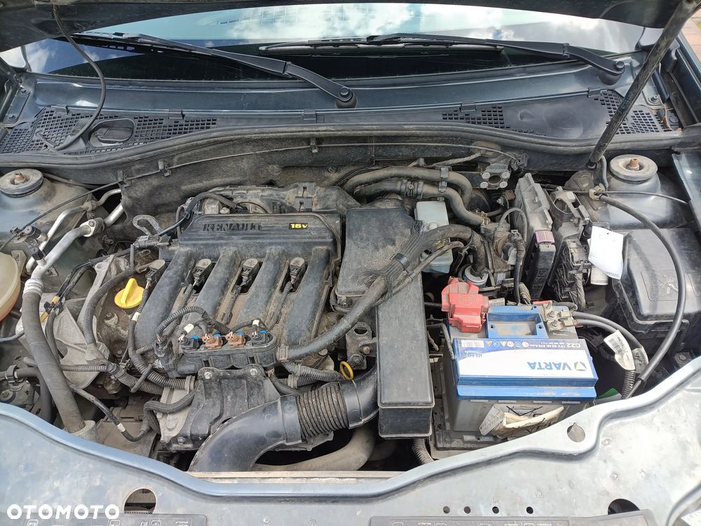 Dacia Duster 1.6 - 13