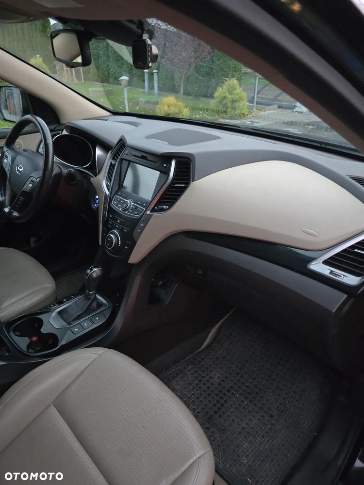 Hyundai Santa Fe - 5