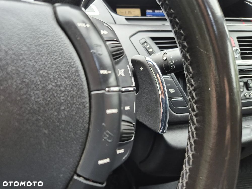 Citroën C4 Picasso 1.6 HDi FAP EGS6 Tendance - 26