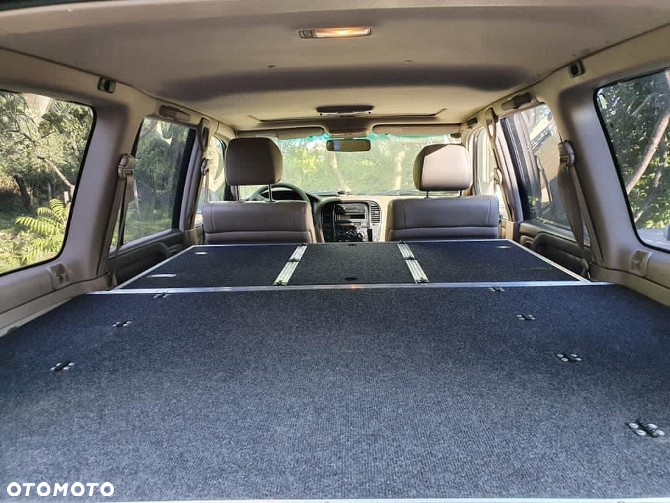 Toyota Land Cruiser 100 VX - 8