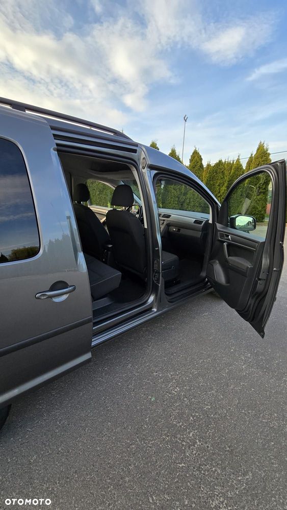 Volkswagen Caddy Maxi 2.0 TDI Comfortline - 18