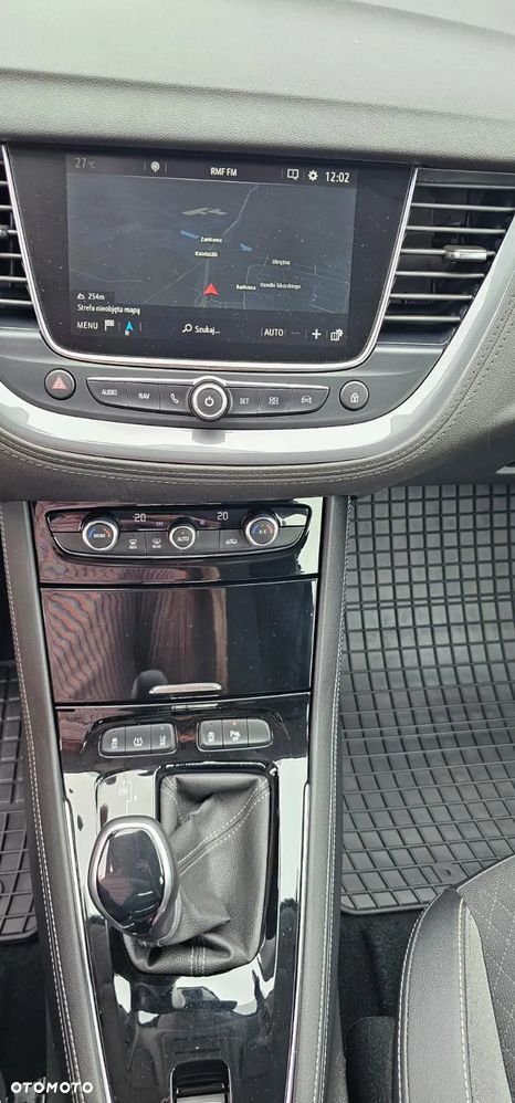 Opel Grandland X - 11