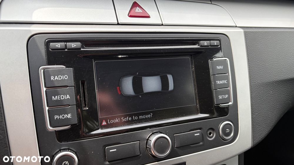 Volkswagen Passat 2.0 TDI Comfortline DSG - 38