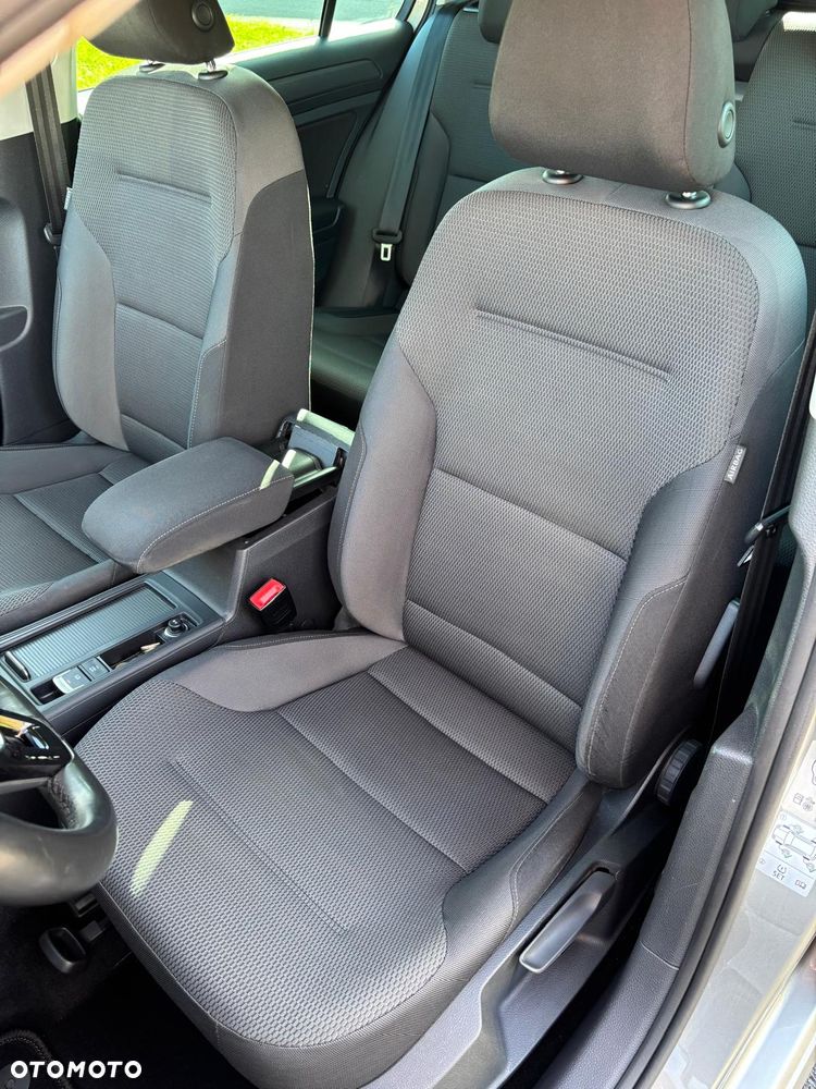 Volkswagen Golf 1.4 TSI BMT Comfortline - 16