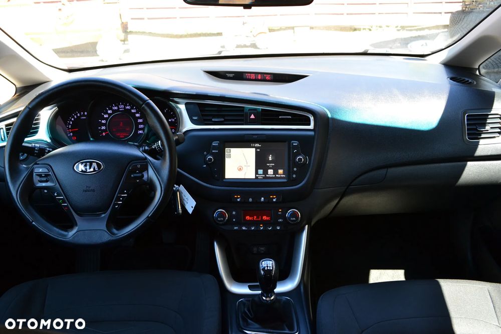 Kia Ceed 1.6 GDI Edition 7 - 34