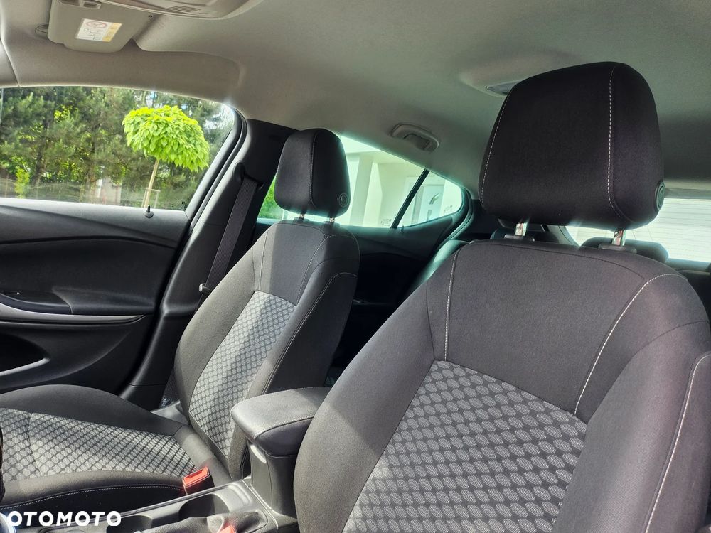 Opel Astra 1.2 Turbo Start/Stop - 19