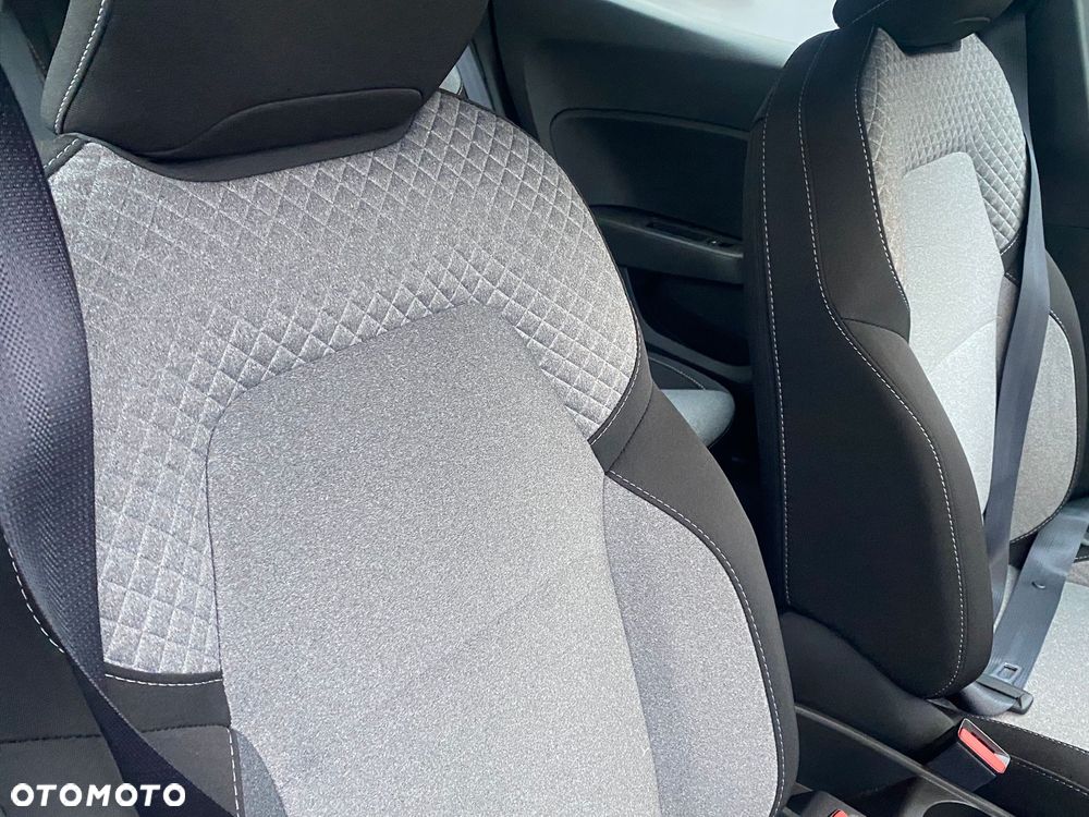 Mitsubishi Colt 1.0T Invite - 22