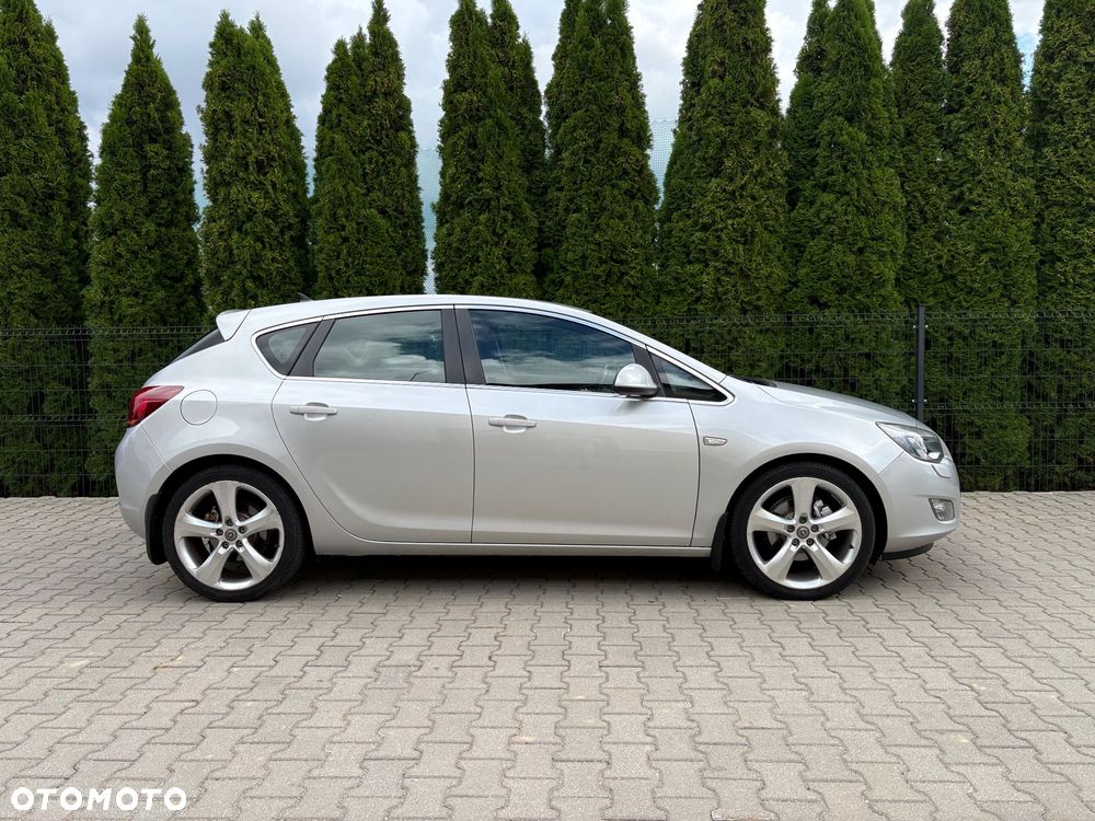 Opel Astra 1.6 T Sport - 4