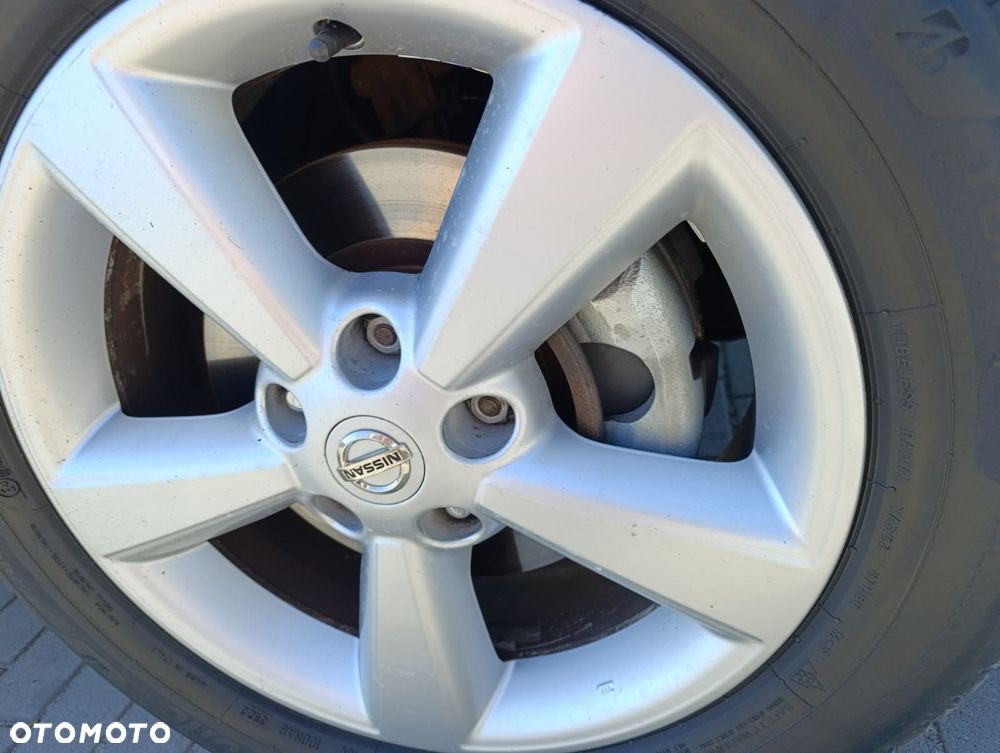 Nissan Qashqai 2.0 dCi 4x4 Tekna - 17