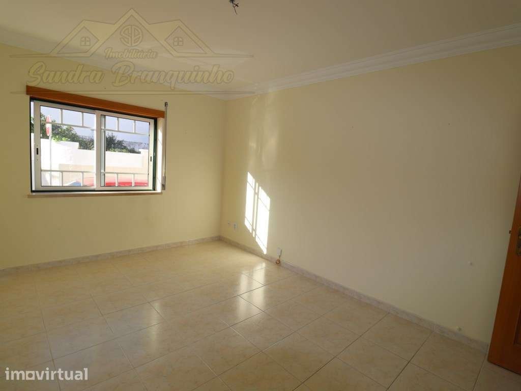 Apartamento T2 no centro Bombarral - Grande imagem: 5/19