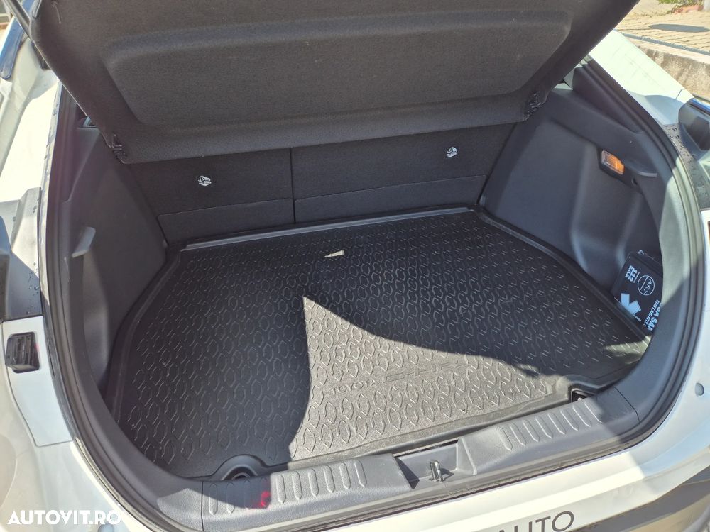 Toyota C-HR 1.8 Hybrid Active - 15