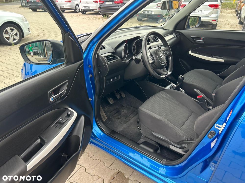 Suzuki Swift 1.2 Premium - 18