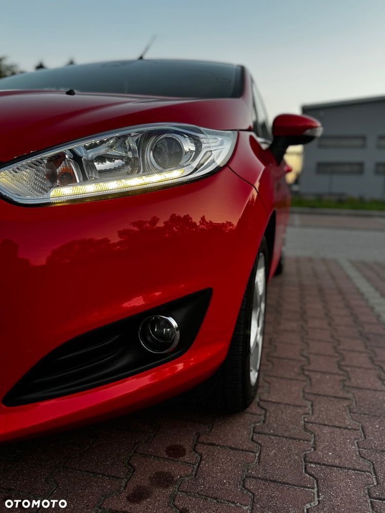 Ford Fiesta 1.0 EcoBoost STart-Stop Titanium - 9