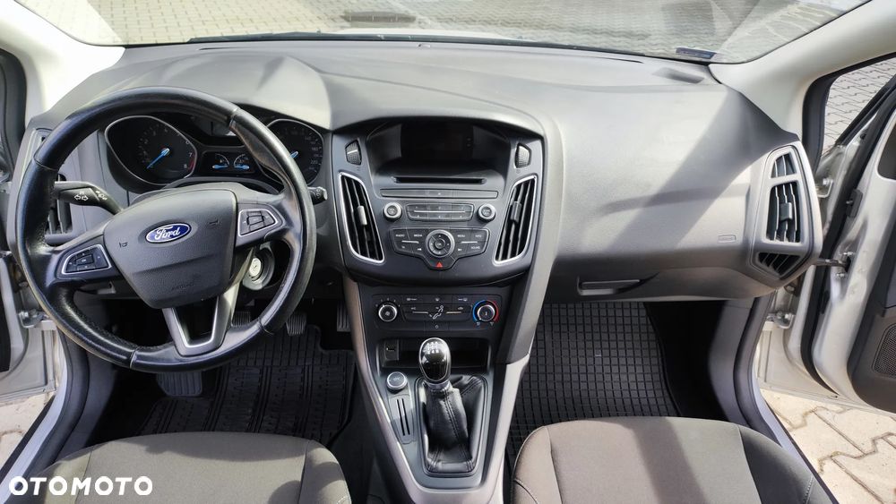 Ford Focus 1.6 Gold X - 10