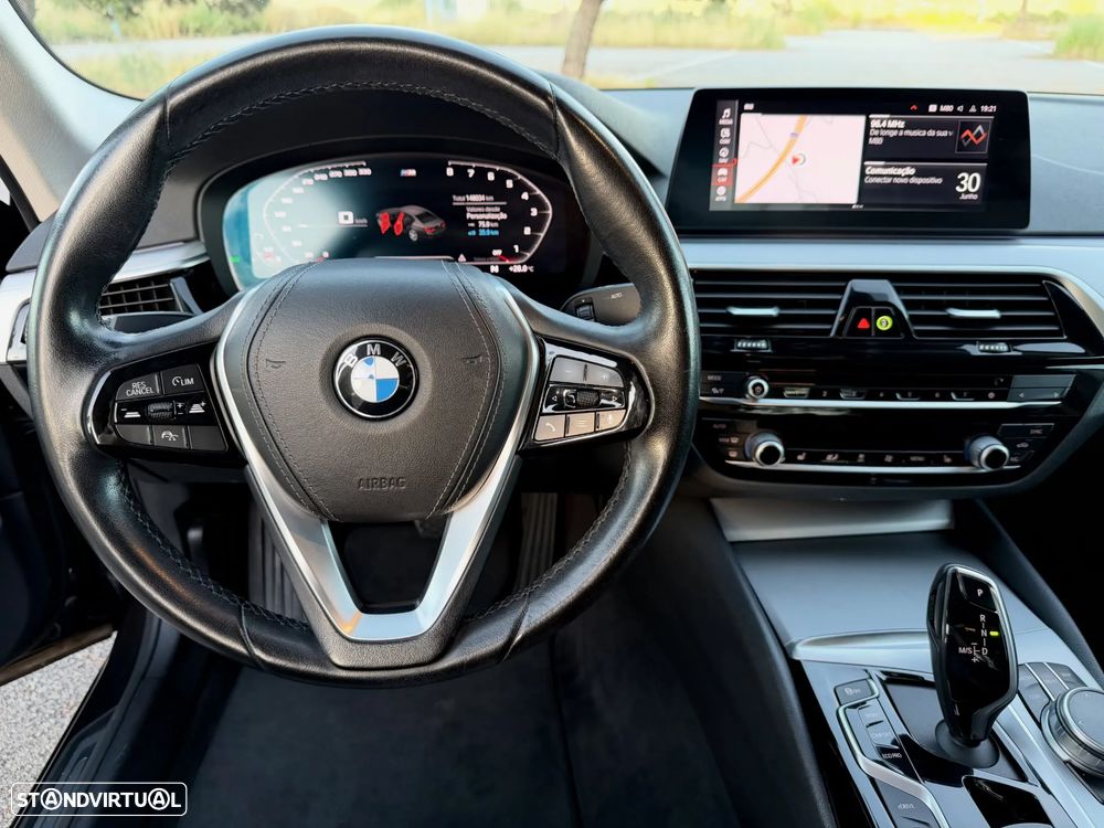 BMW 530 e Pack M - 8
