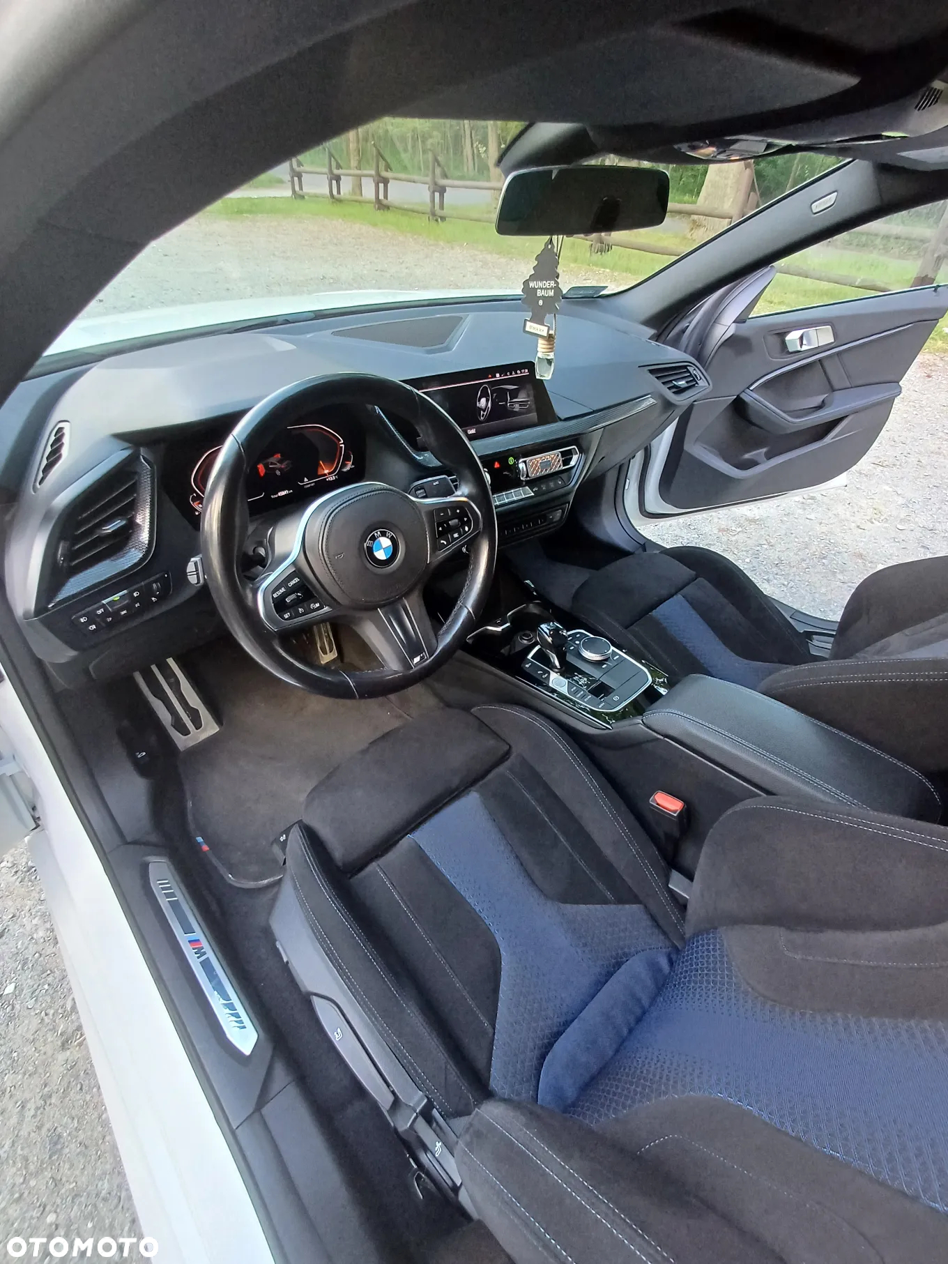 BMW Seria 2 218i M Sport - 17