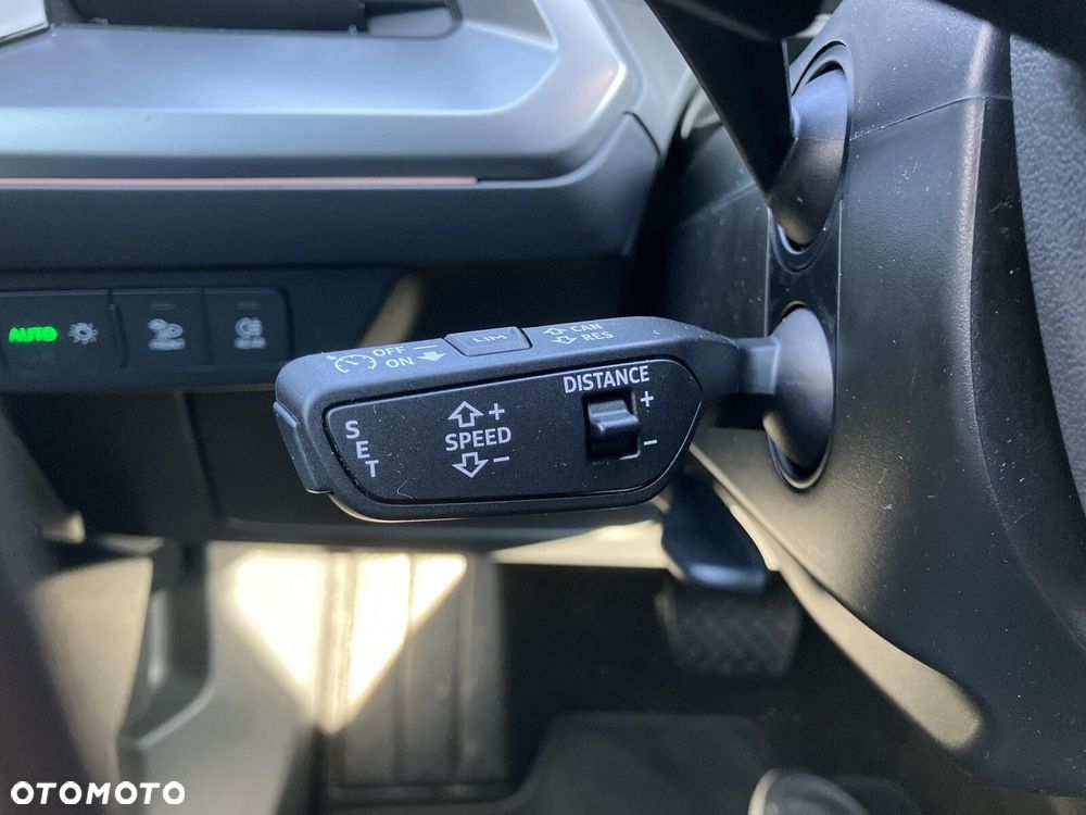 Audi Q4 e-tron - 18