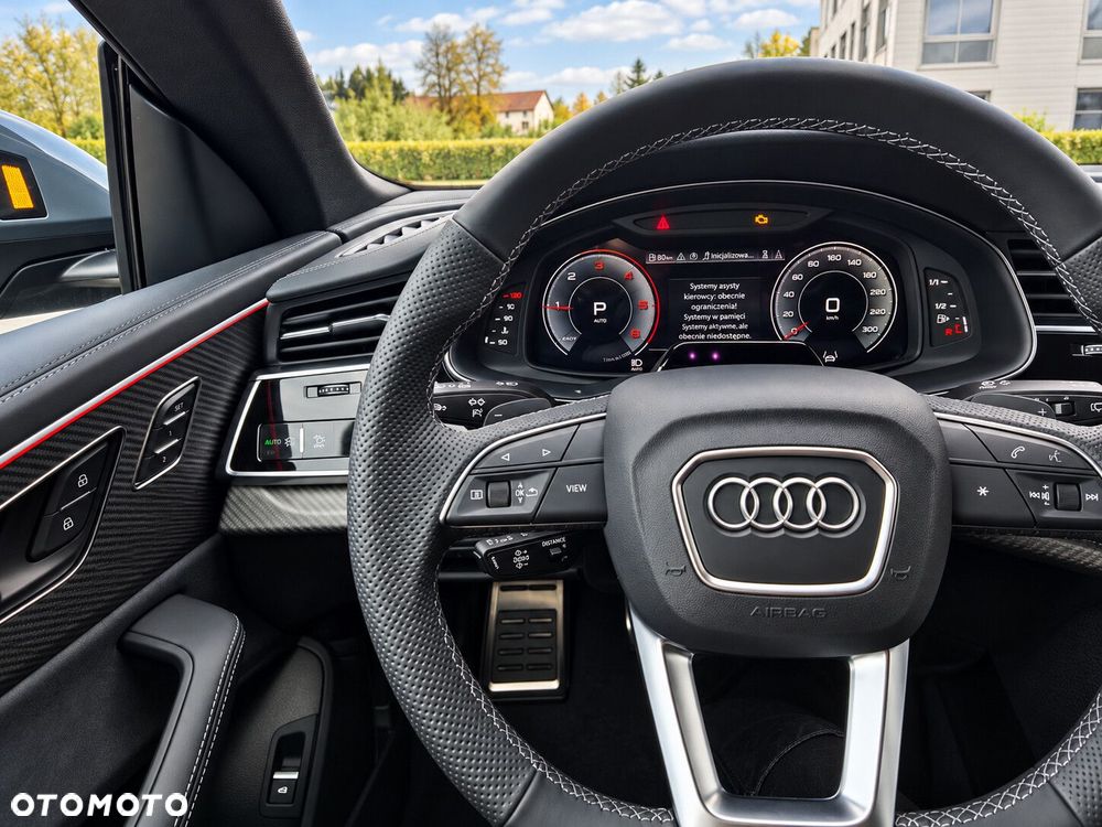 Audi Q8 - 15