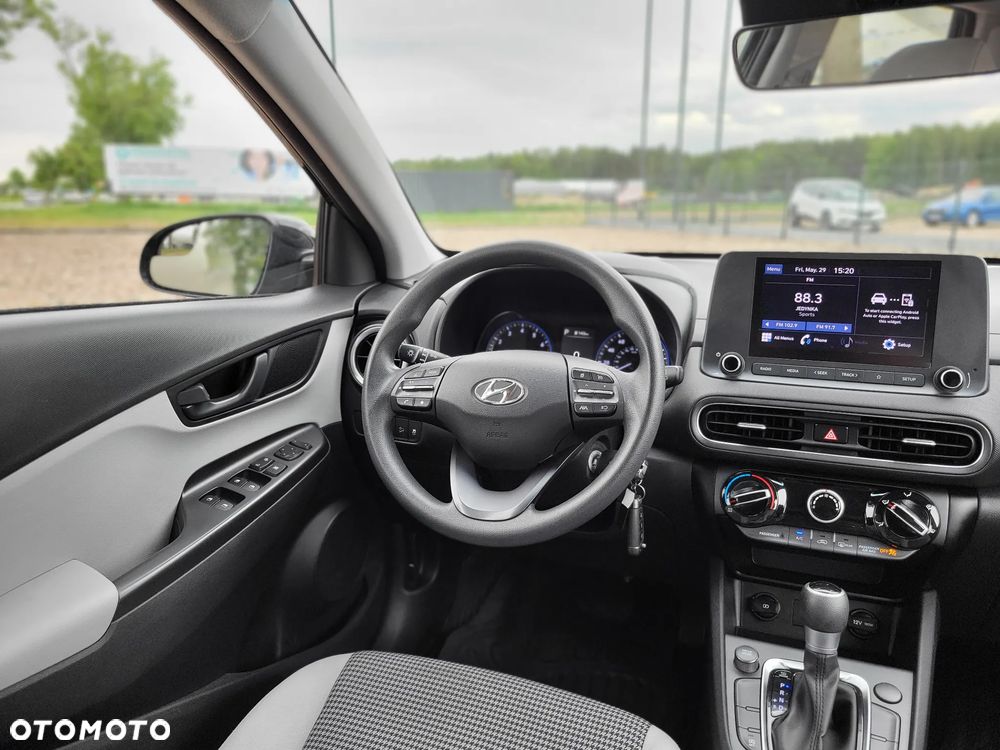Hyundai Kona - 12
