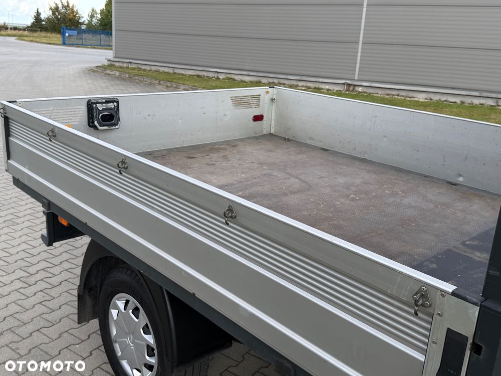 Ford Transit - 22