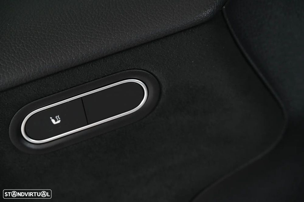 Mercedes-Benz A 200 AMG Line Aut. - 21