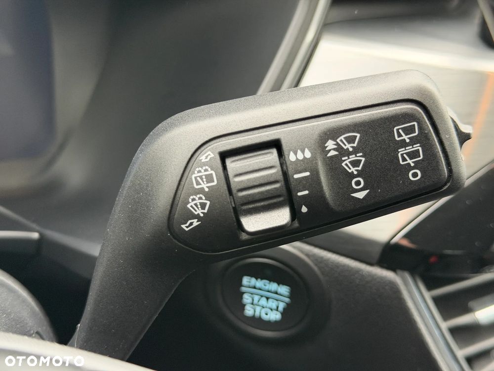 Ford Kuga 1.5 EcoBoost FWD Titanium - 17