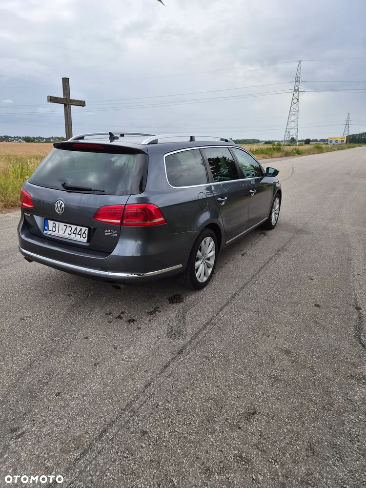 Volkswagen Passat 2.0 TDI 4Motion DSG BlueMotion Tech Highline - 3