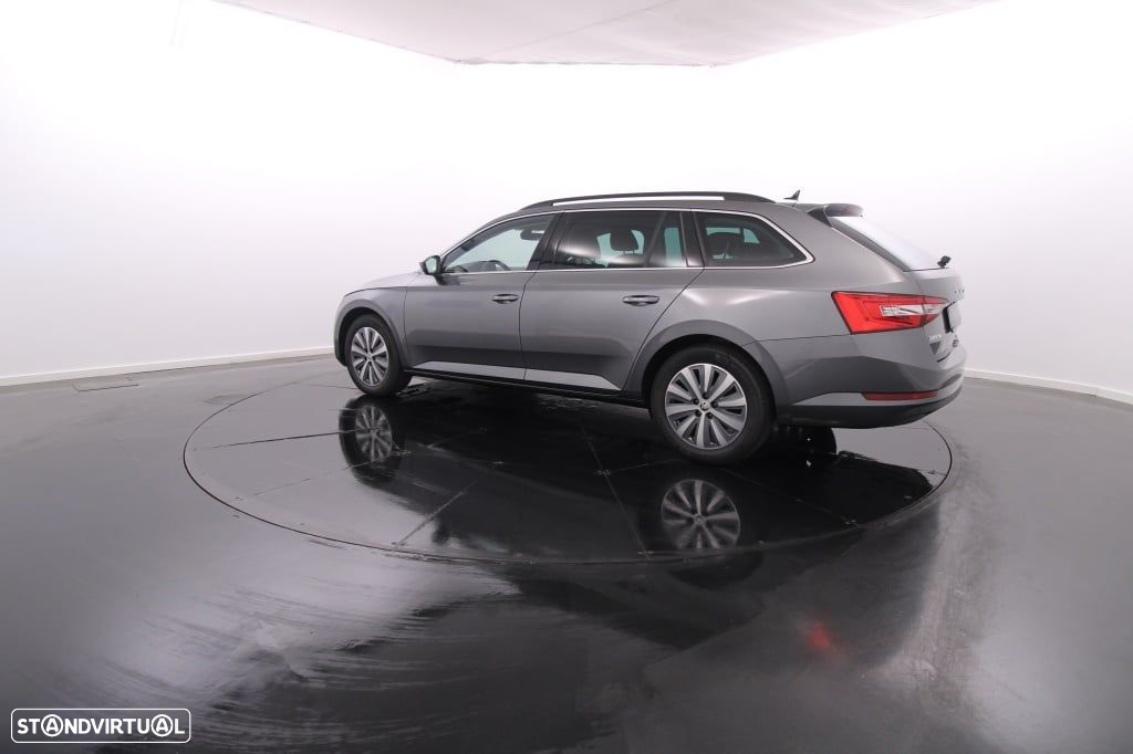 Skoda Superb Break 2.0 TDI Ambition DSG - 4