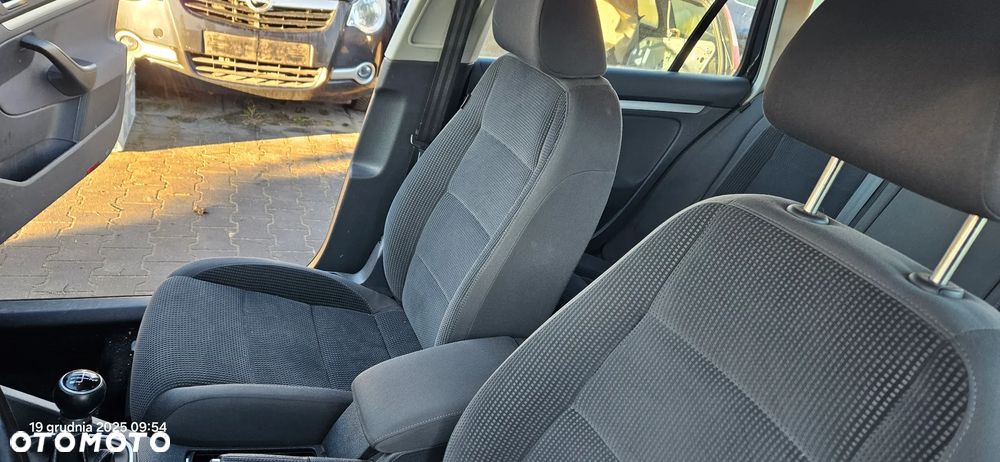 Fotel kierowcy pasażera kanapa tylna Isofix fotele podgrzewane VW Golf 5 V kombi 2008r - 3