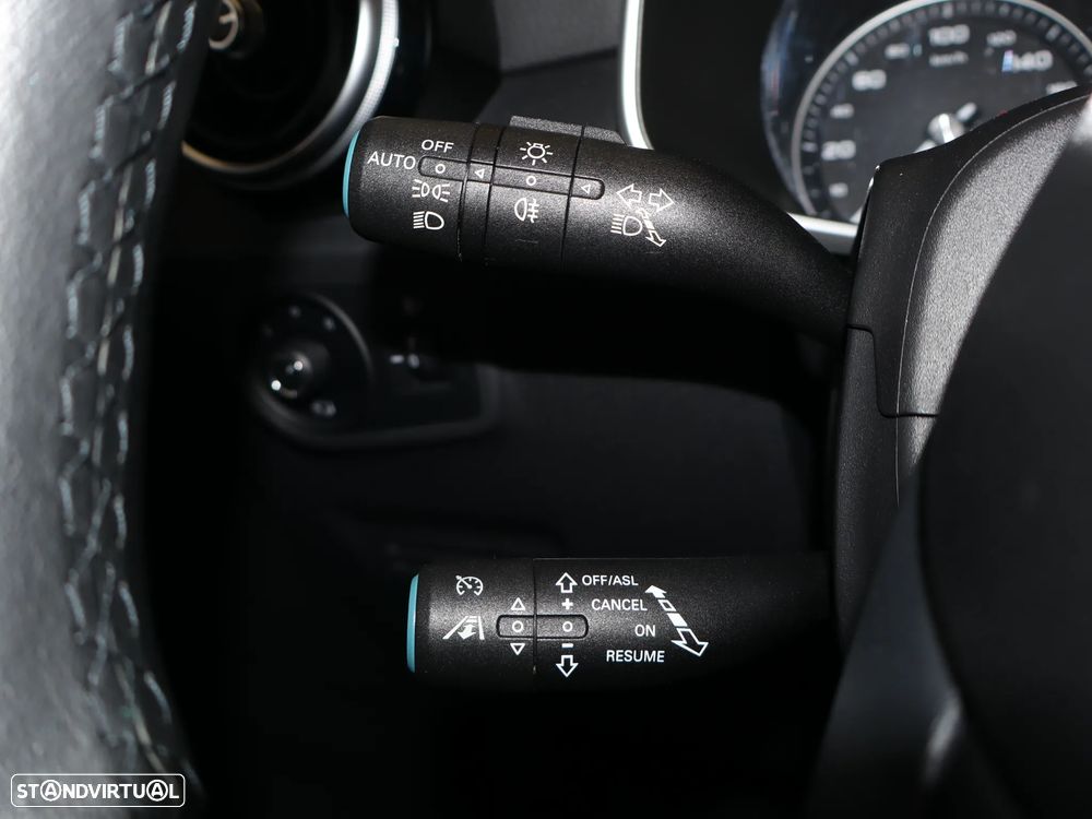 MG ZS EV 44.5 kWh Luxury - 26