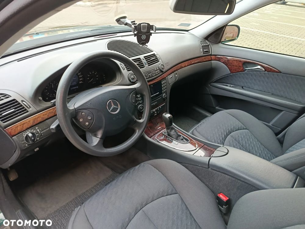 Mercedes-Benz Klasa E - 8