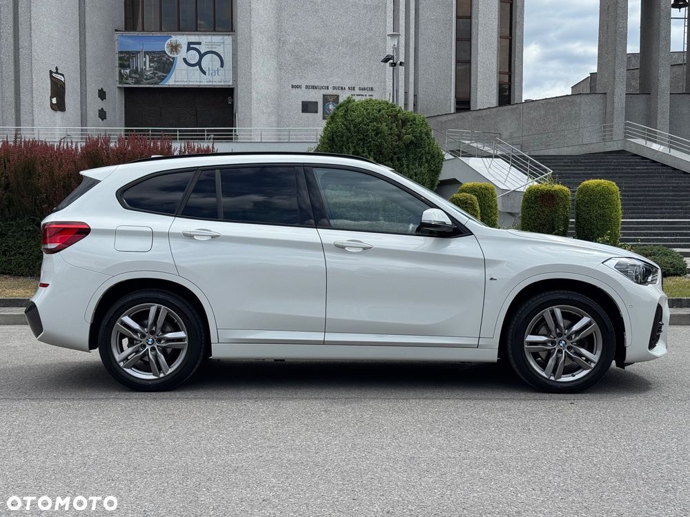 BMW X1 sDrive18i M Sport - 12