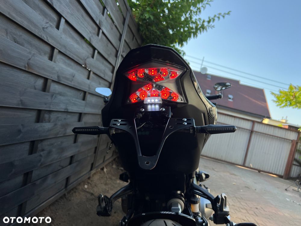 Kawasaki Z 900 - 7