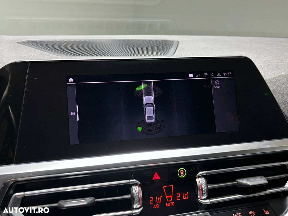 BMW Seria 3 320i xDrive AT - 18