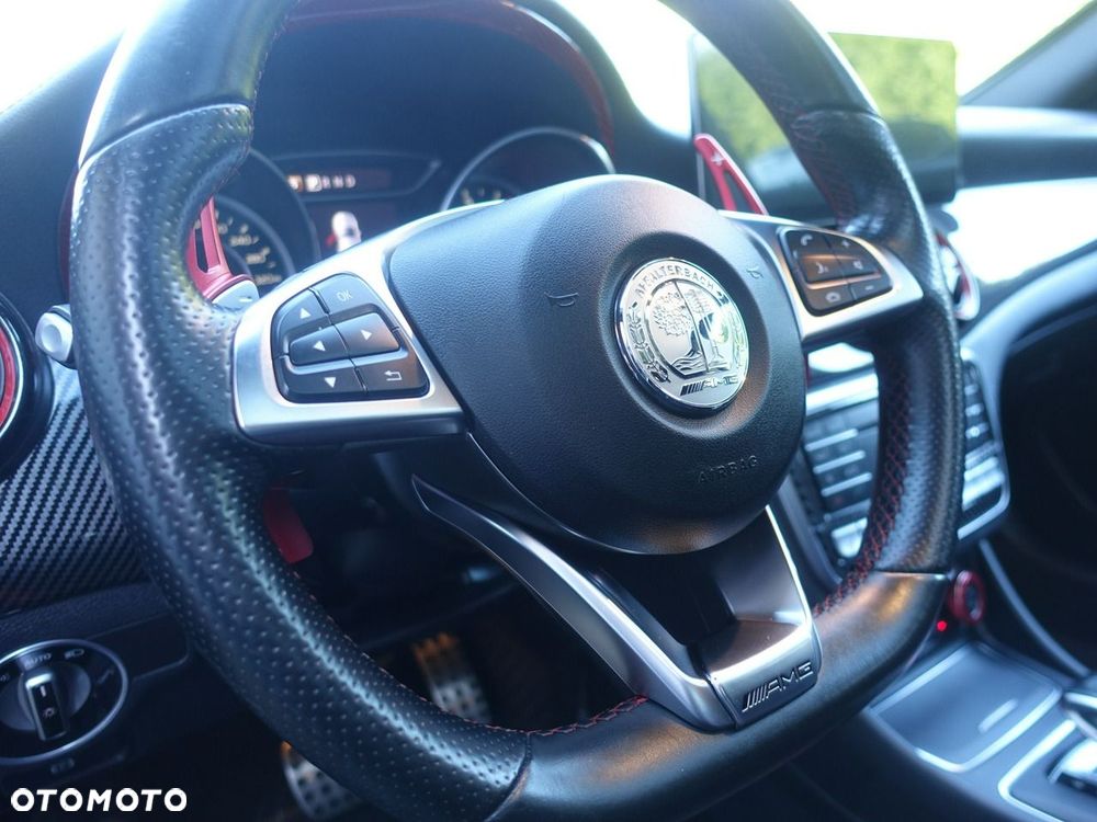 Mercedes-Benz CLA AMG 45 4Matic AMG Speedshift DCT 7G AMG Night Edition - 26